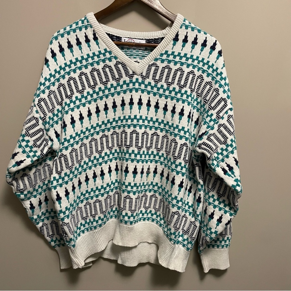 Jantzen Vintage 90s Black White Green Geometric V-Neck Sweater Men’s Large